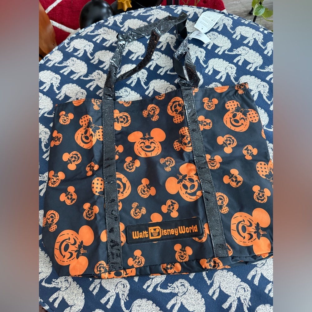 Disney Parks Disneyland Halloween 2021 Pumpkin Mickey Minnie Mouse Tote Bag NWT